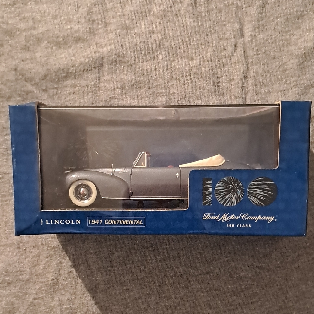 1941 Minichamps Continental Model Car